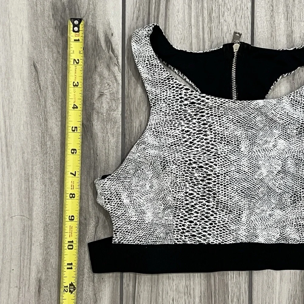 Blue Life Fit Sports Bra Women Medium Black White Excellent Snakeskin Zip Back